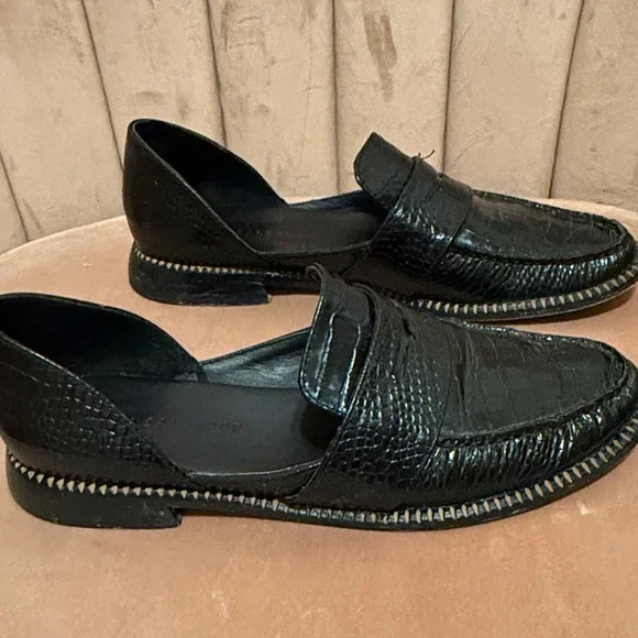 Freda Salvador Tash D’Orsay penny loafer in black embossed croc - Picture 7 of 11